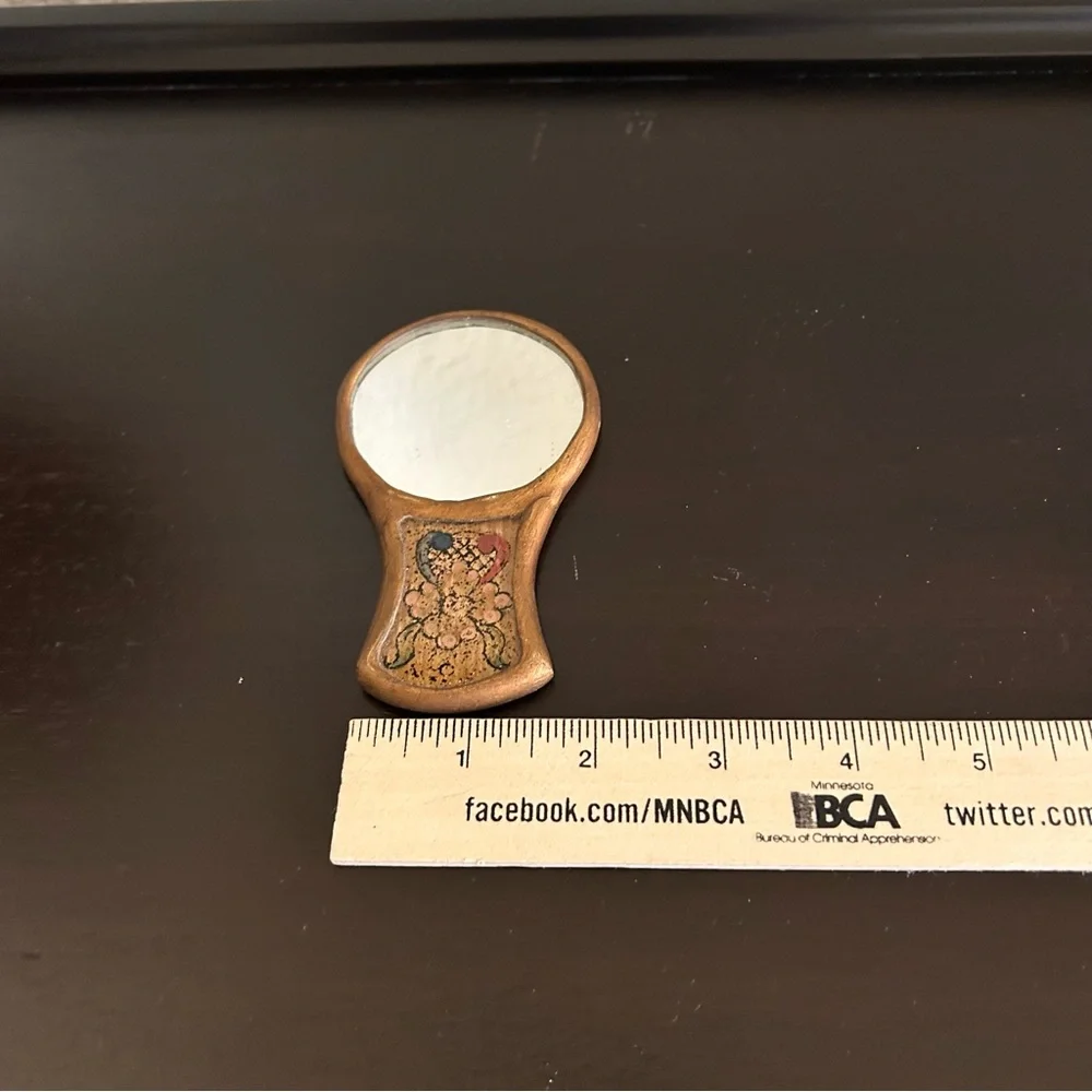 Vintage hand-painted reverse-painted glass and wood hand mirror brown 4x2.5” - Picture 4 of 6